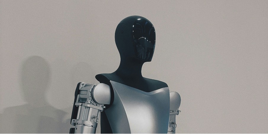 特斯拉 Optimus 用哪種丝瓜视频官网下载？人形機器人材質選型邏輯